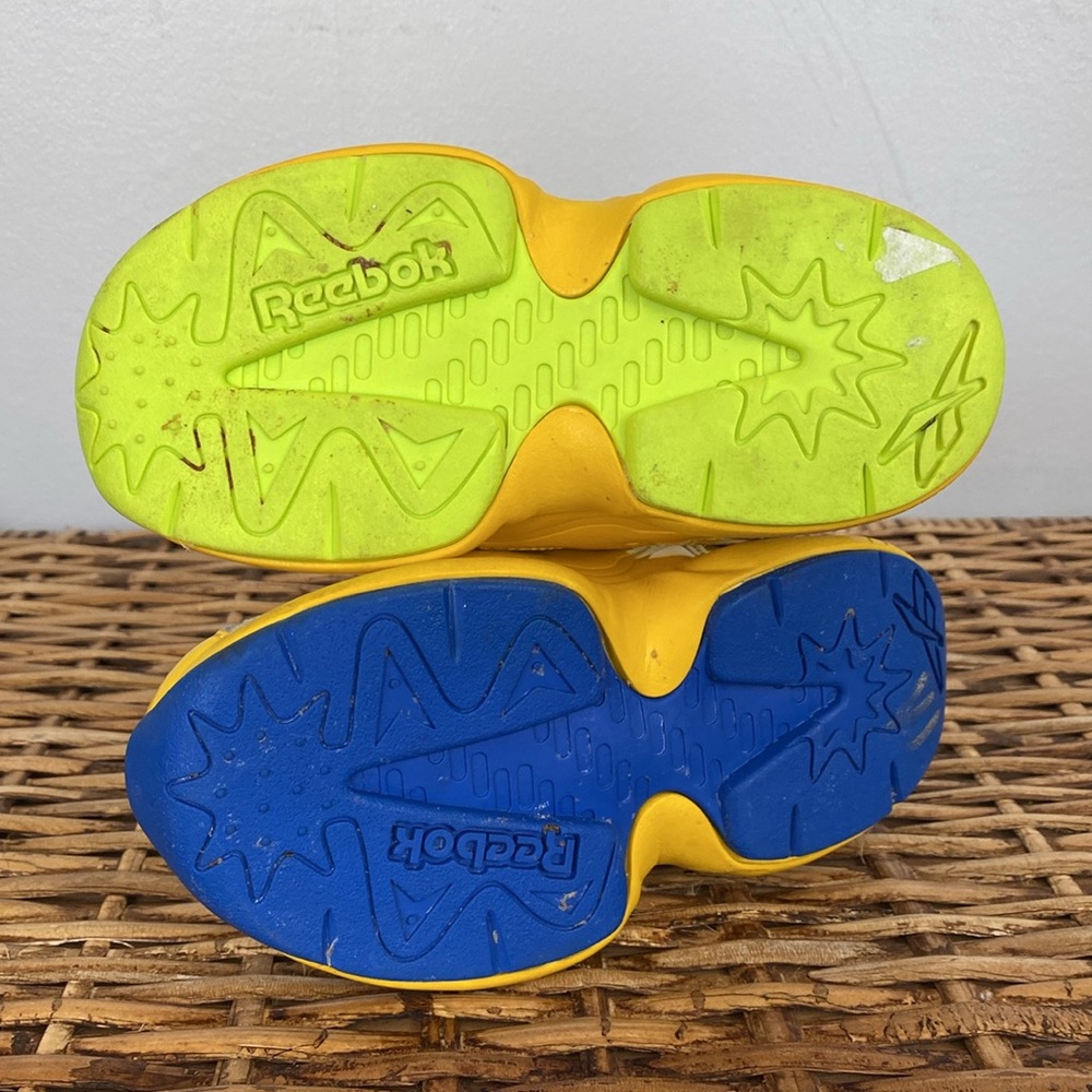 Reebok Versa Pump Fury Minion toddler slip-on shoes - Picture 8 of 11
